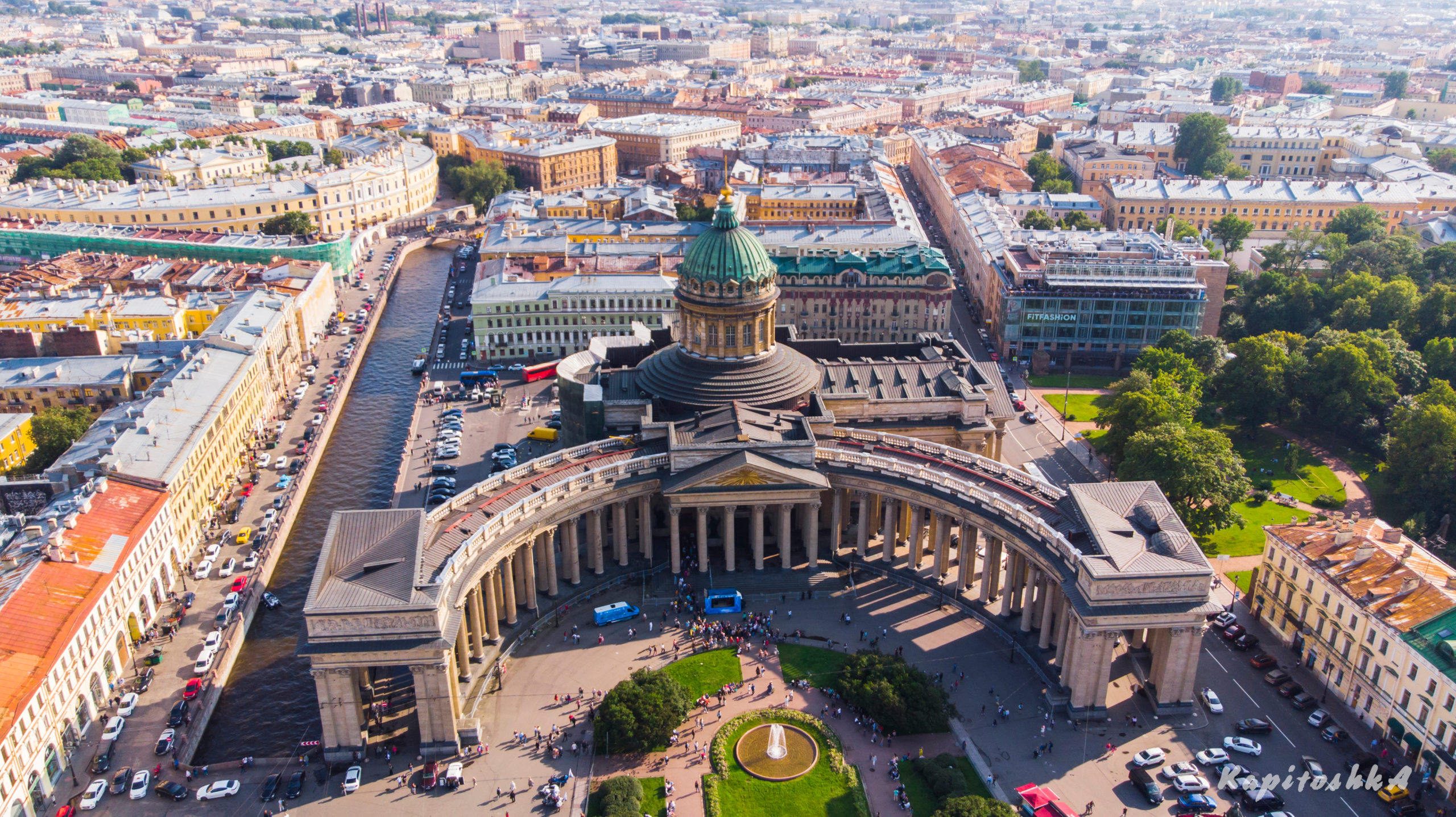 Казанский собор в Санкт Петербурге фото